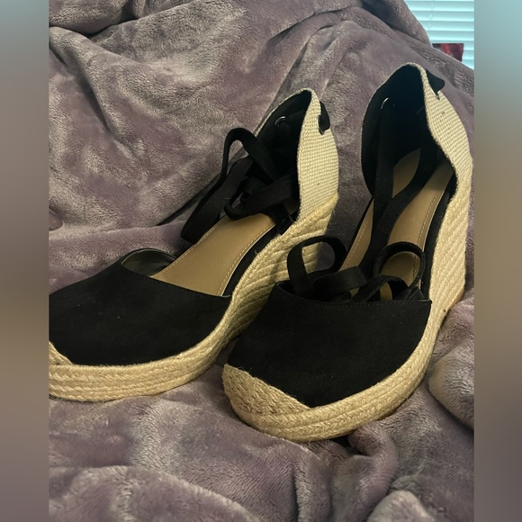 Shoes - Torrid 10.5 wedge heel